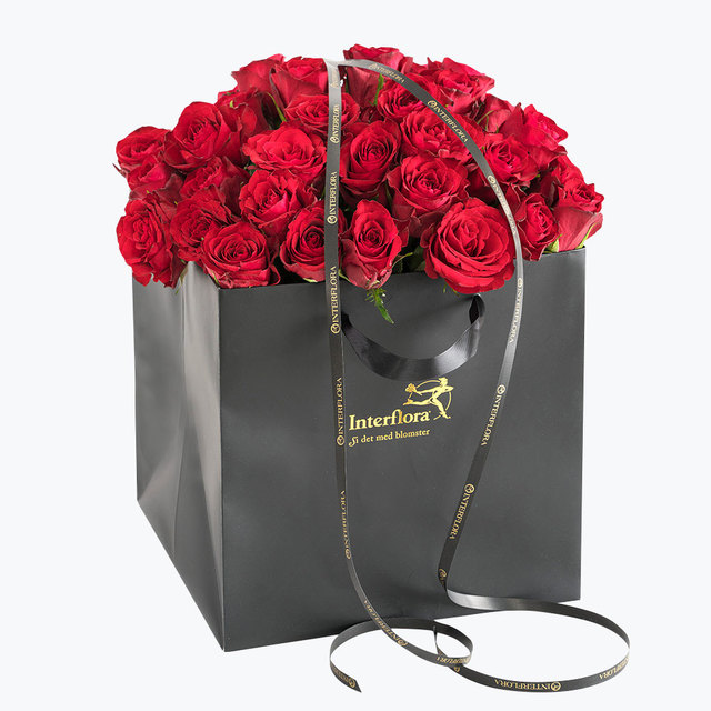 Bilde av 
				40 røde roser i gavepose
			