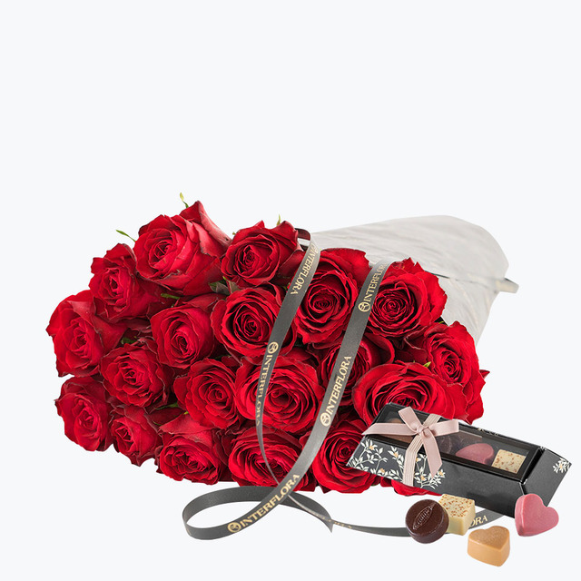 20 røde roser med Minikonfekt
